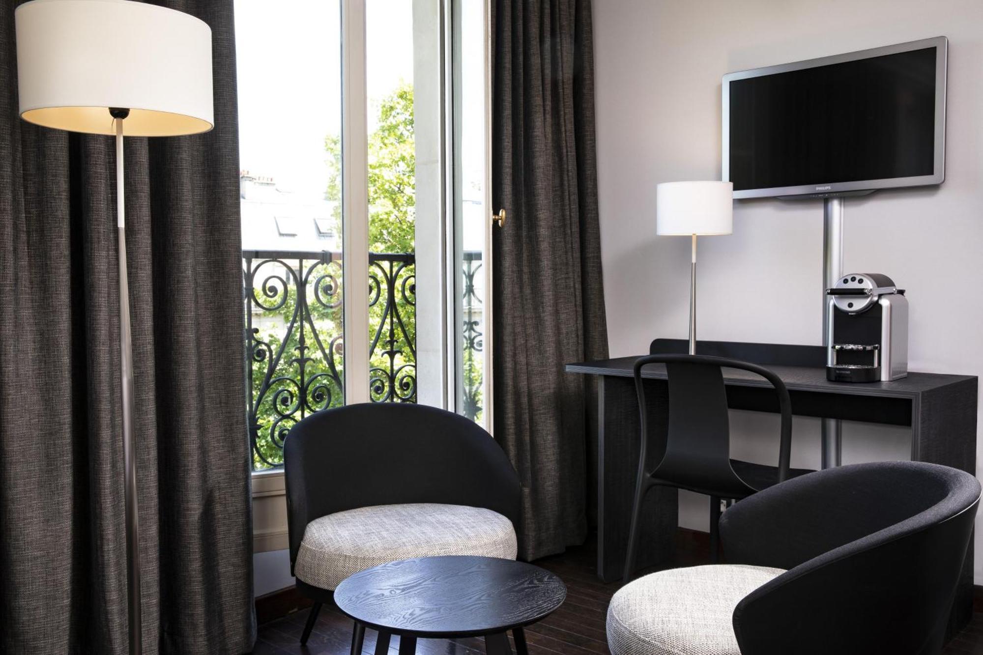 Deluxe Double or Twin Room,1274018470:JPEG